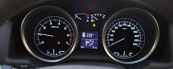 汽车显示屏上面temp是什么意思