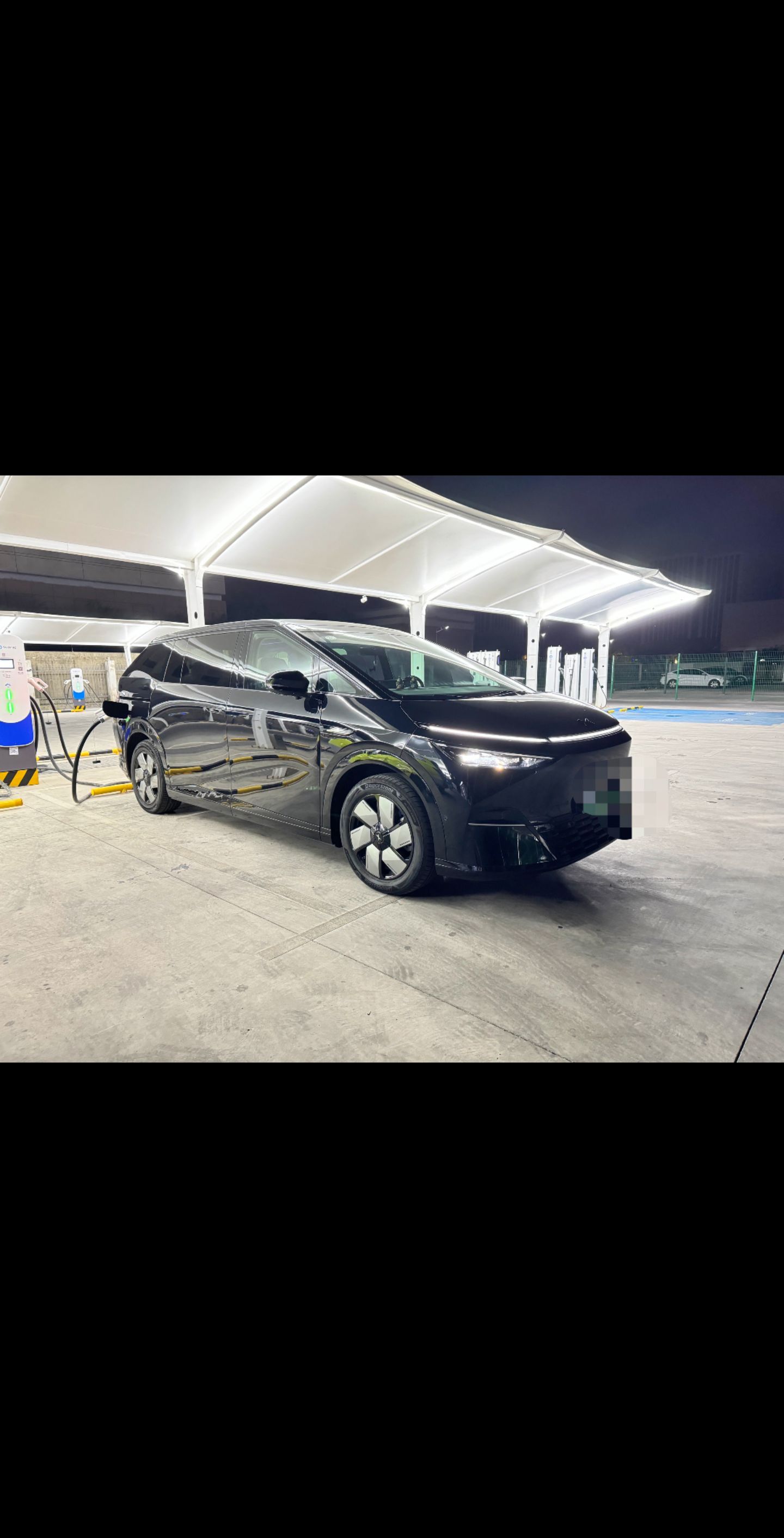 公共电动汽车如何租车